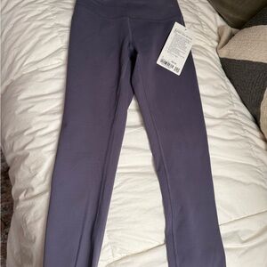 lululemon wunder train HR crop 21” size 2 purply/blue shade